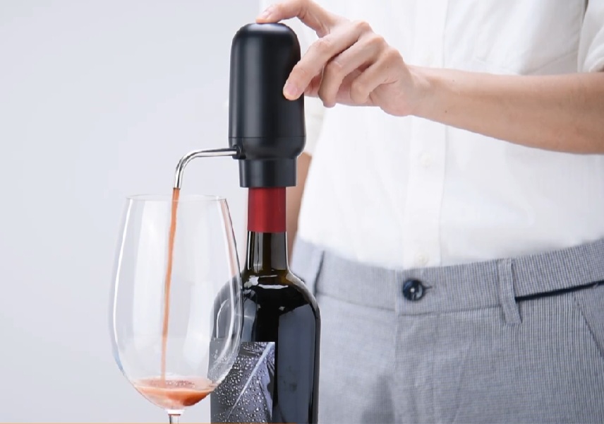 Set regalo apribottiglie elettrico 4 in 1 - immagine 6